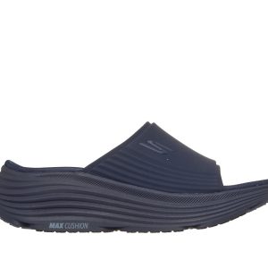 Max Cushioning Endeavour Sandal - Esmie