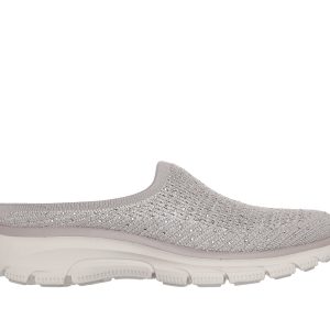 Relaxed Fit: Easy Going - Easy Breeze